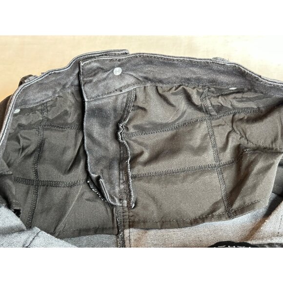 Tahari Chloe Tummy Tuck Slimming Fit Solutions Skinny Jeans Mid Rise Black 16W - Picture 8 of 12